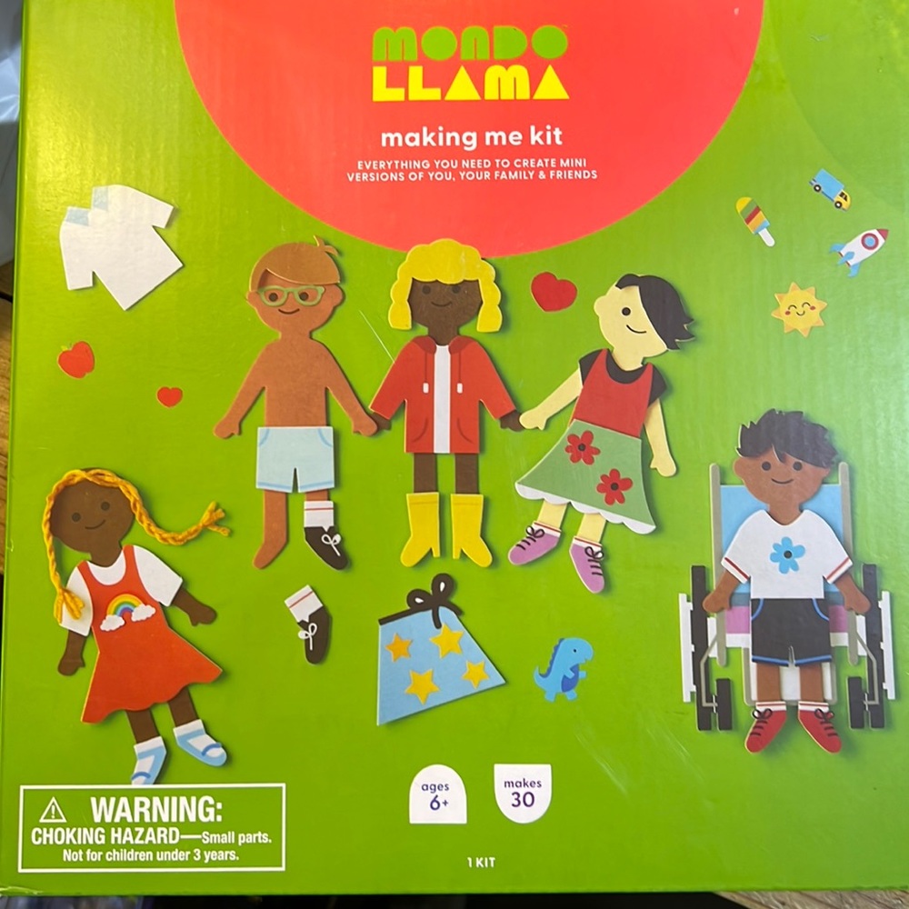 COPY - Mondo Llama ‘making me’ kit.  NEW